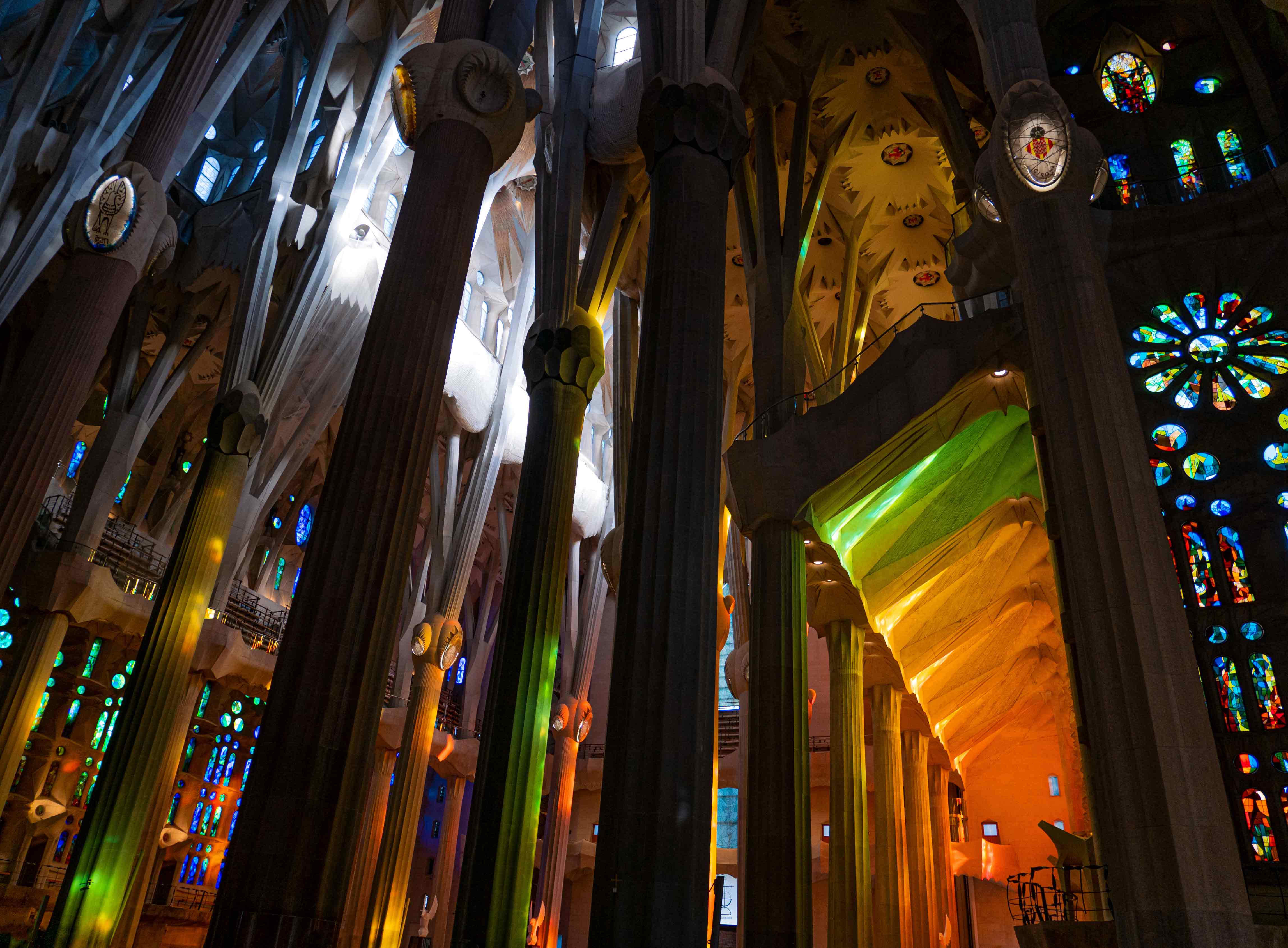 Sagarada Familia Full Pillars